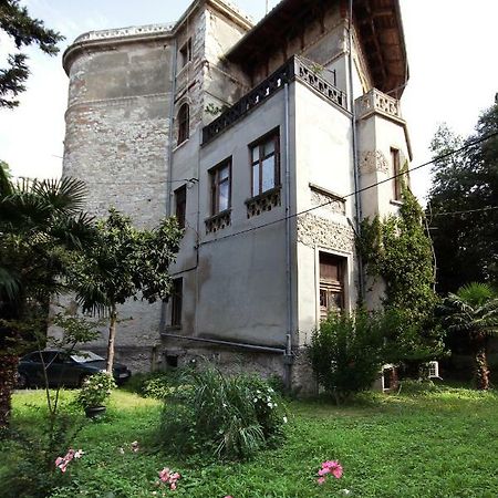 Apartment In The Top Center Of Old Town Pula Exterior foto